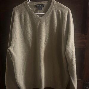 GIASONE 100% 2-Ply Cashmere V-Neck Sweater Beige Oatmeal Soft Luxury Knit